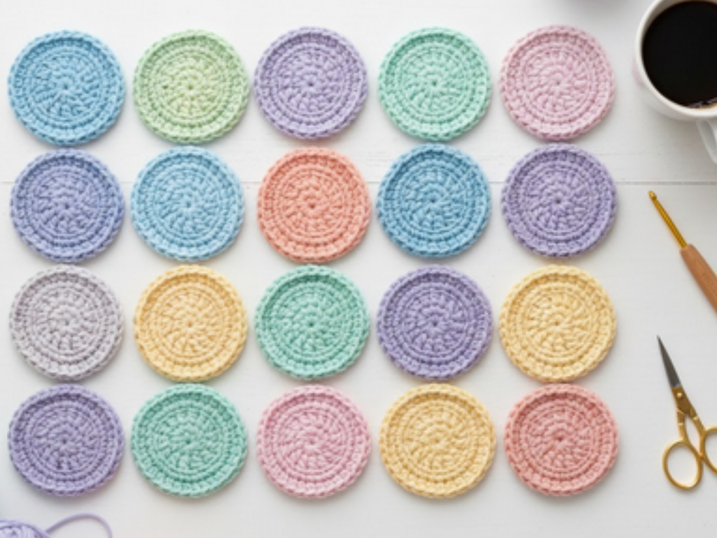 Crochet Coasters Pattern PDF | Easy Holiday Coasters | Simple Crochet Pattern |Holiday decor|Ornaments|Spiral coaster crochet pattern