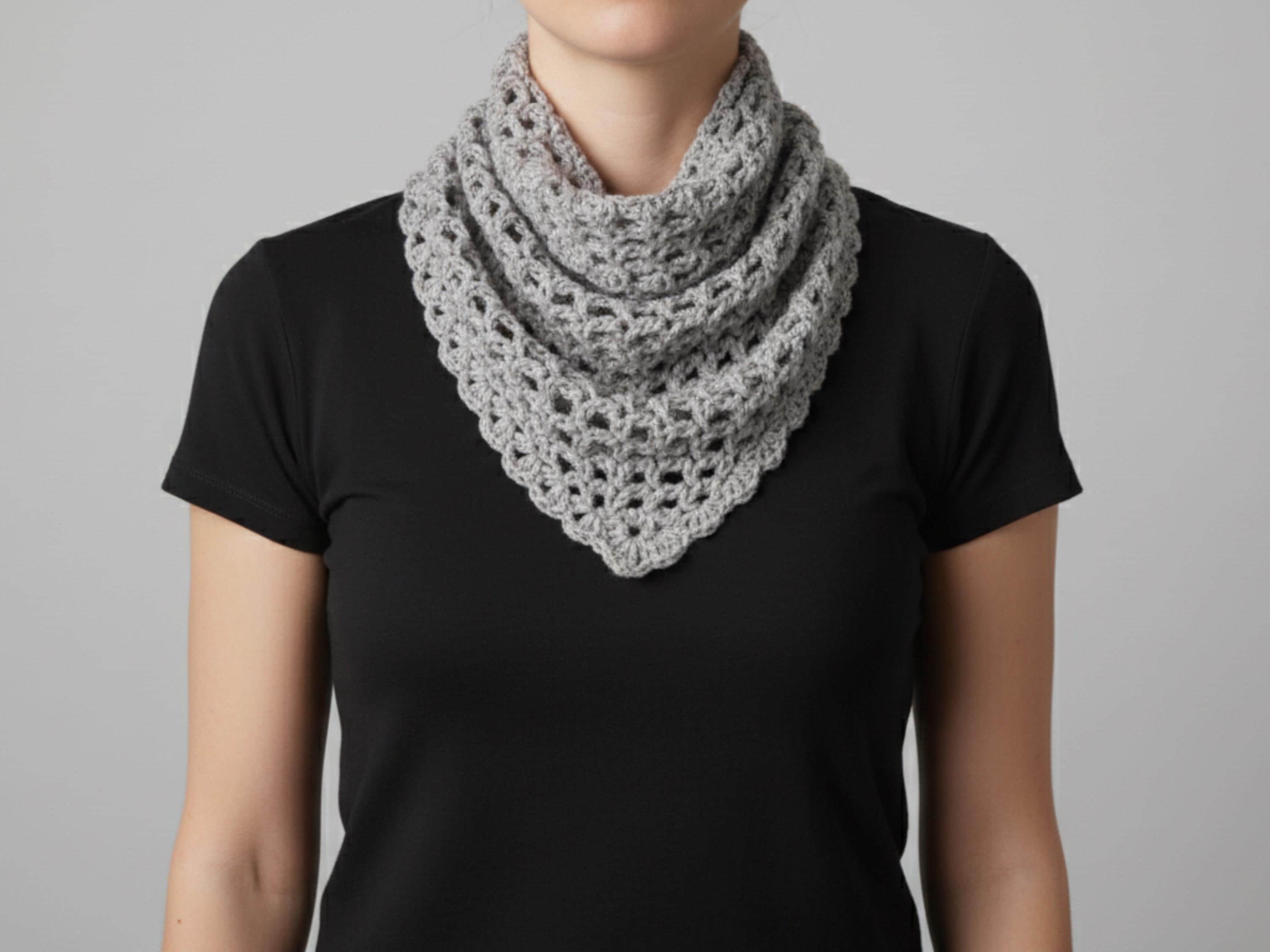 Sophie  Crochet  cowl Pattern-Beginners easy scarf pattern for women-Vintage 1960