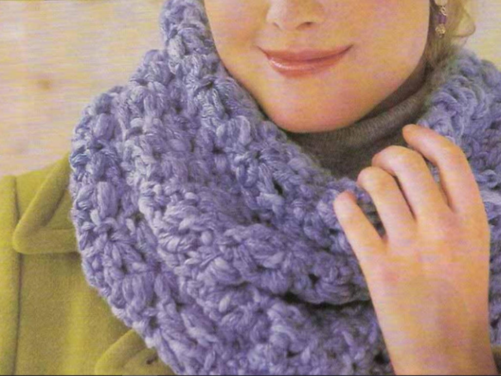 Crochet Cowl Pattern PDF • Easy winter pattern • Textured Button Cowl Crochet Pattern/ Neck Warmer/ Easy Cowl Pattern /Adult Cowl Pattern