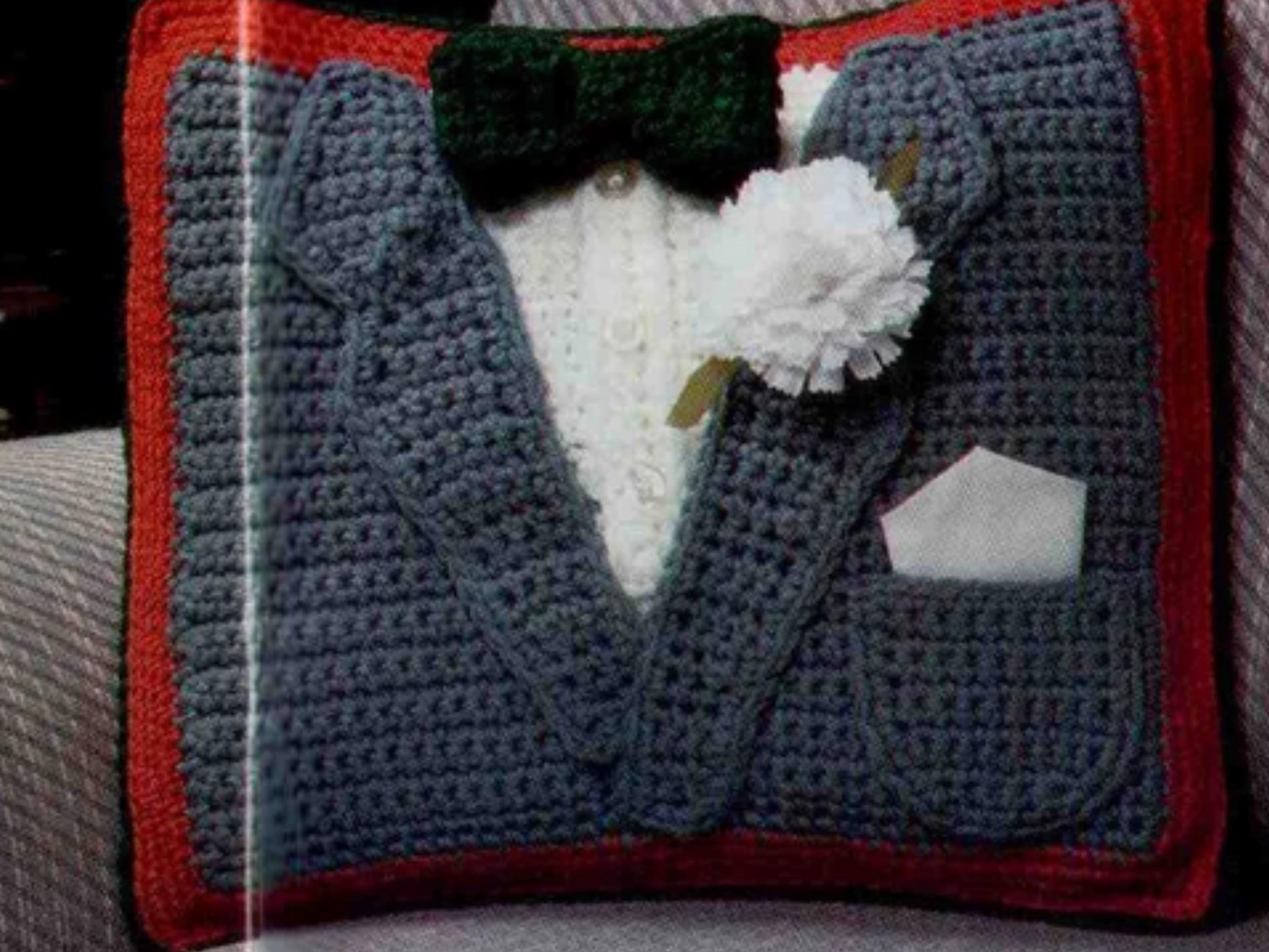 Crochet Dad Pillow Pattern PDF – Easy christmas gift for dad – DIY Letter Pillow Crochet Pattern – Home Décor Cushion – Instant Download