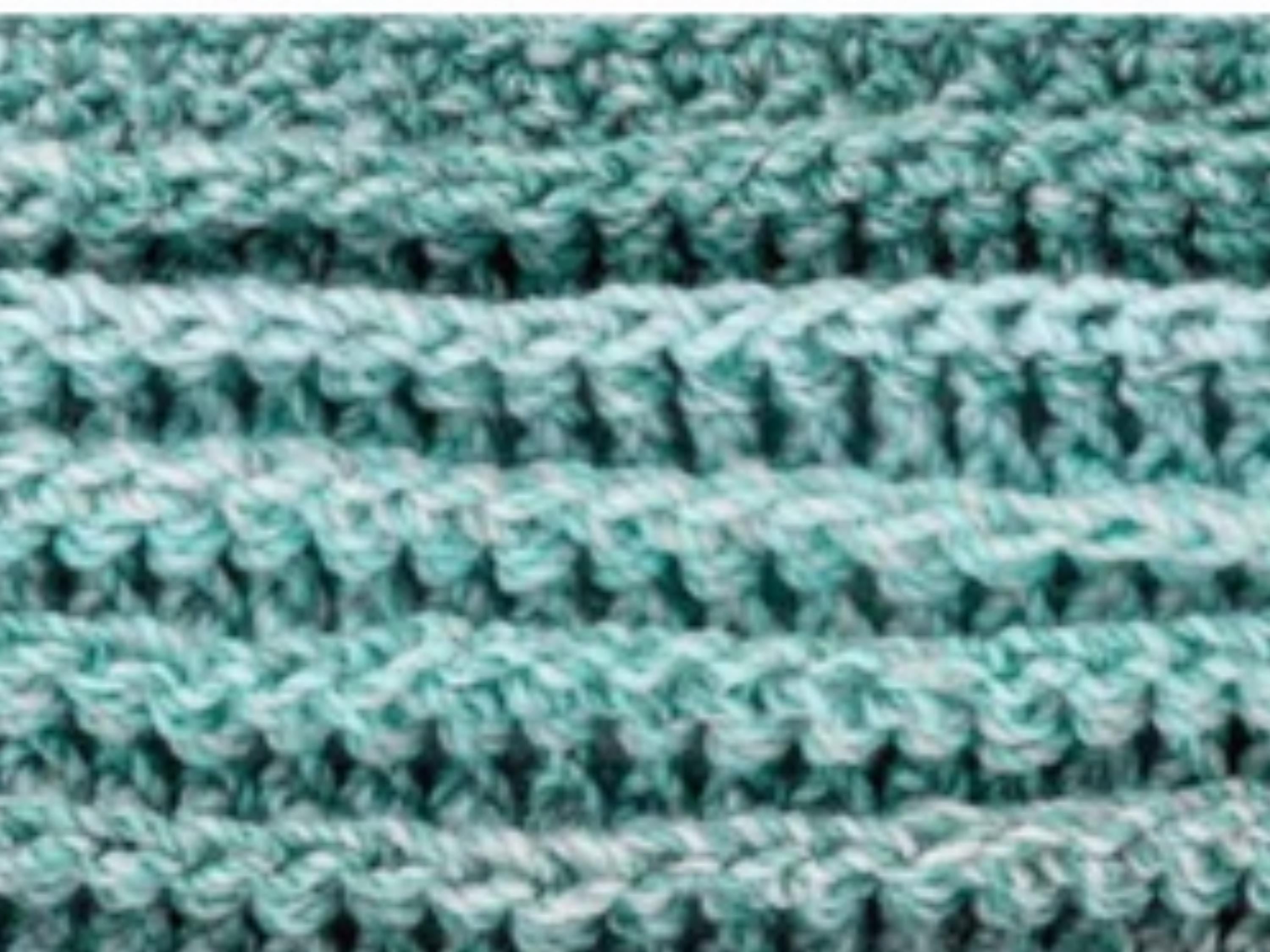 Crochet Scarf Pattern PDF • Womens Vintage Gift-Chunky scarf crochet pattern