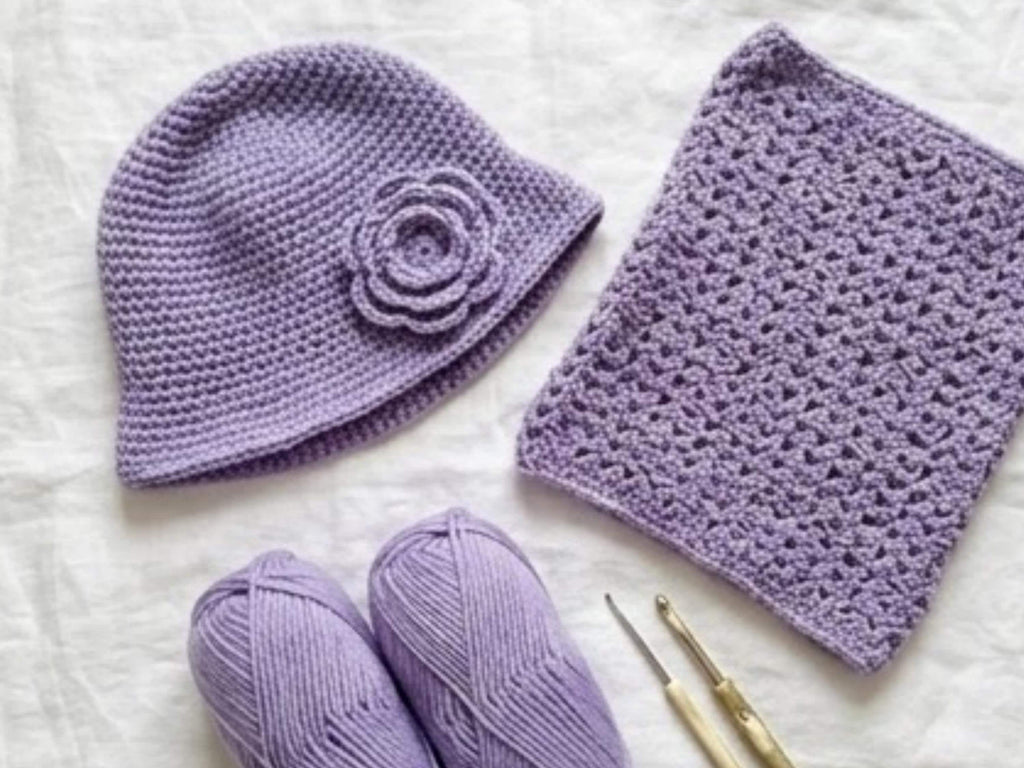 Crochet Cloche Hat Pattern with Flower | Vintage Style Women's Hat (PDF Download)