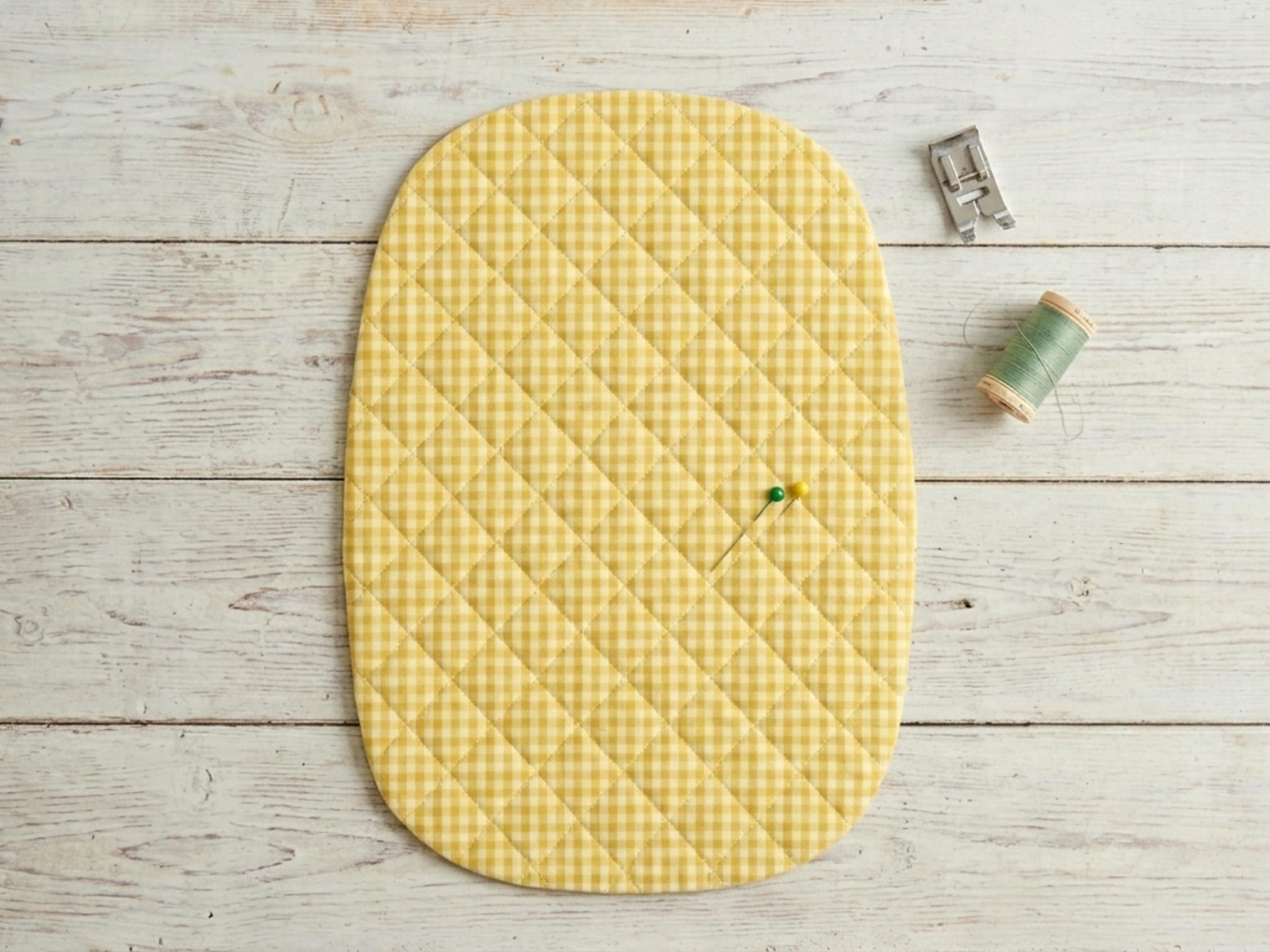 Pineapple Bag Sewing Pattern, Lattice Quilted Tote, Tropical Fruit Bag (PDF Download)