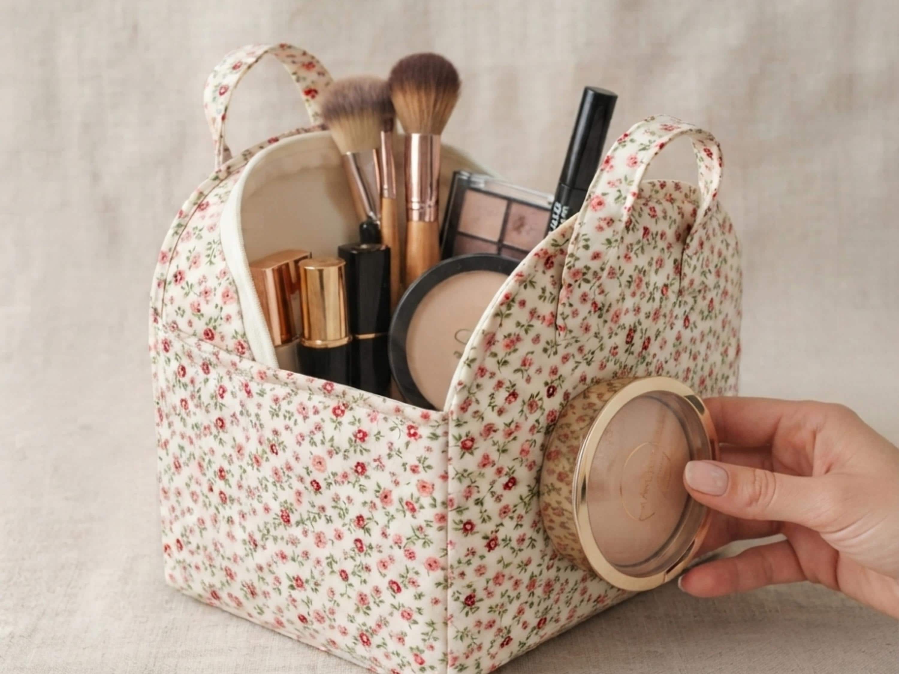 Open Up Cosmetic Caddy Sewing Pattern PDF, Spring Open Makeup Organizer, Travel Toiletry Bag Pattern, 3 Sizes, Instant Download